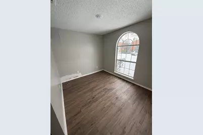 714 Bel Aire Crest, Irving, TX 75061 - Photo 4