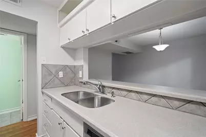 4020 Holland Avenue #202, Dallas, TX 75219 - Photo 16