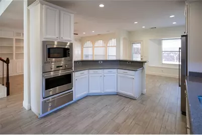 413 Ridge Meade Drive, Lewisville, TX 75067 - Photo 12