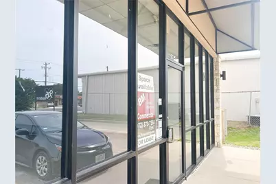 610 E Tyler Street, Athens, TX 75751 - Photo 14