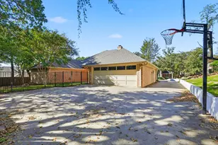 2272 Hollyhill Ln, Denton, TX 76205 - Photo 30