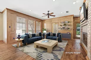 2272 Hollyhill Ln, Denton, TX 76205 - Photo 2