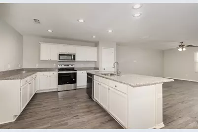 7521 Captain Lane, Fort Worth, TX 76179 - Photo 4