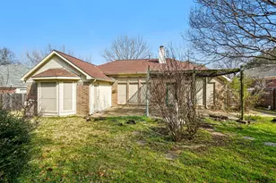 7213 Crabtree Ln, North Richland Hills, TX 76182 - Photo 32