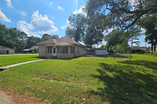 401 Central Ave, Quitman, TX 75783 - Photo 2