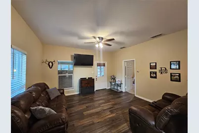 401 Central Avenue, Quitman, TX 75783 - Photo 4