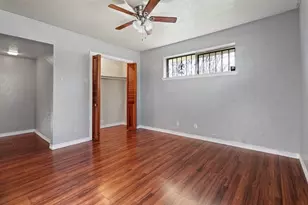 536 Arbor, Lancaster, TX 75134 - Photo 6