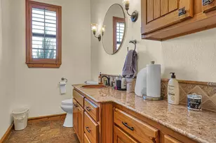 4517 Cottonwood Ln, Vernon, TX 76384 - Photo 22