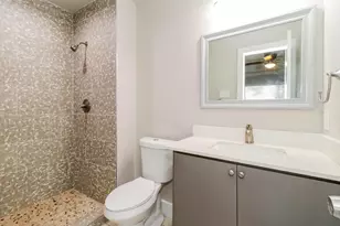 309 S Holiday Dr, Grand Prairie, TX 75052 - Photo 8