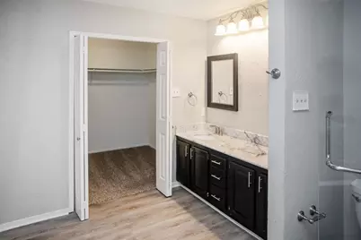 725 Holly Oak Drive, Lewisville, TX 75067 - Photo 18