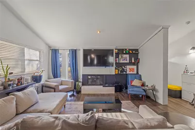 11506 Coral Hills Drive, Dallas, TX 75229 - Photo 6