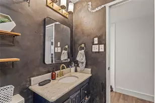 11506 Coral Hills Dr, Dallas, TX 75229 - Photo 16