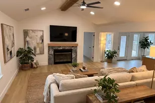 129 Oak Trail, Burleson, TX 76028 - Photo 8
