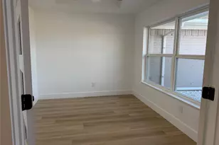 129 Oak Trail, Burleson, TX 76028 - Photo 4