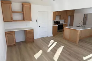 129 Oak Trail, Burleson, TX 76028 - Photo 14