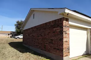 908 Brookside St, Sweetwater, TX 79556 - Photo 18