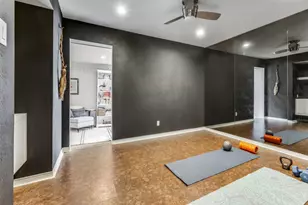 10862 Carissa Dr, Dallas, TX 75218 - Photo 14