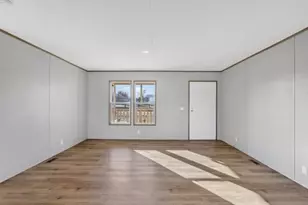 123 Kelly Ct, Azle, TX 76020 - Photo 6