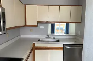 732 W Collins St, Denton, TX 76201 - Photo 6