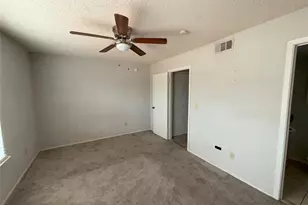 732 W Collins St, Denton, TX 76201 - Photo 10