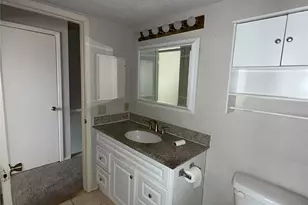 732 W Collins St, Denton, TX 76201 - Photo 16