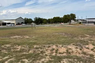 900 Tucker Wy, Granbury, TX 76048 - Photo 1