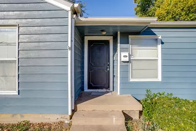 2305 Bonnie Brae Avenue, Fort Worth, TX 76111 - Photo 4