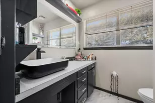 2501 New York Ave, Fort Worth, TX 76104 - Photo 14