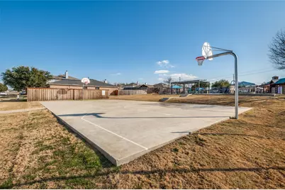 1576 Chivalry Lane, Little Elm, TX 75068 - Photo 22