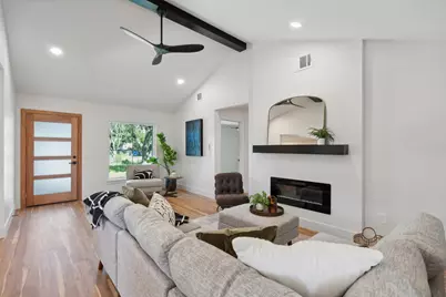 9905 Glenrio Lane, Dallas, TX 75220 - Photo 4