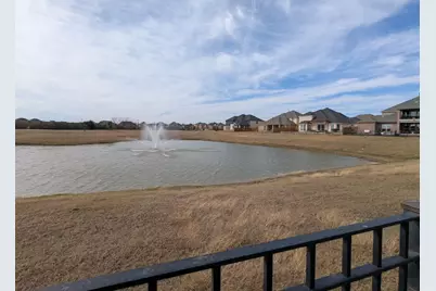 7147 Playa Norte Drive, Grand Prairie, TX 75054 - Photo 4