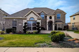 7147 Playa Norte Dr, Grand Prairie, TX 75054 - Photo 6