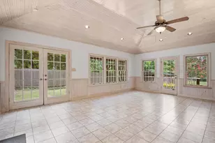 529 N Grand Ave, Waxahachie, TX 75165 - Photo 14