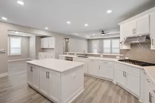 1116 Cornerstone Dr, Savannah, TX 76227 - Photo 8