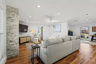 1811 Park Hill Drive, Arlington, TX 76012 - Photo 2