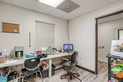 905 Roberts Cut Off, River Oaks, TX 76114 - Photo 28