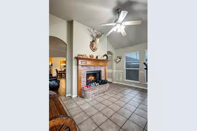 86 Bridgewood Drive, Mansfield, TX 76063 - Photo 10