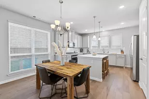 3904 Gildas Ln, Lewisville, TX 75010 - Photo 8