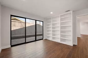 611 Westview Ave, Fort Worth, TX 76107 - Photo 14