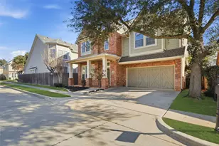 2506 Grizzly Run Ln, Euless, TX 76039 - Photo 2