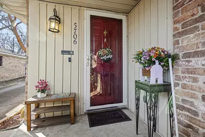 5706 Bramblewood Court, Arlington, TX 76017 - Photo 4