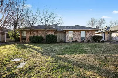 5706 Bramblewood Court, Arlington, TX 76017 - Photo 1