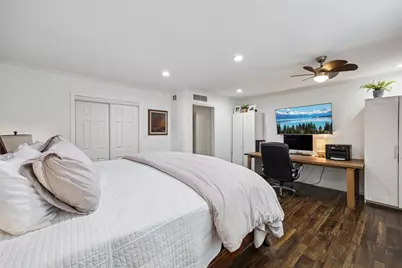 7506 W Northwest Highway #2, Dallas, TX 75225 - Photo 18