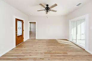 163 Cactus Canyon Dr, Bridgeport, TX 76426 - Photo 2