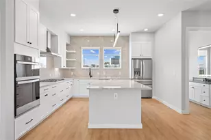 900 W Vickery Blvd, Fort Worth, TX 76104 - Photo 2