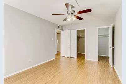 2200 W Lowden Street #28, Fort Worth, TX 76110 - Photo 6