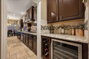 1819 Lakes Edge Blvd, Mansfield, TX 76063 - Photo 12