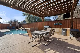 1819 Lakes Edge Blvd, Mansfield, TX 76063 - Photo 26