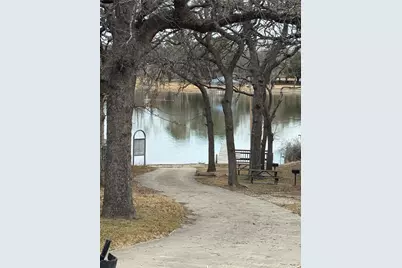 208 Shoreline Drive, Azle, TX 76020 - Photo 22