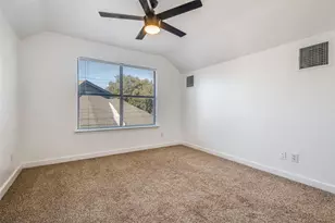 1800 Hyde Park Ct, Flower Mound, TX 75028 - Photo 22